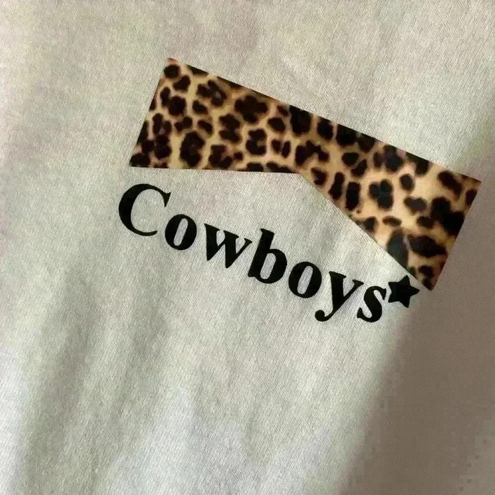 💚 3/$15 Animal Print Cowboys T-Shirt - Picture 2 of 3
